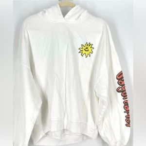 NWOT Day Dreamer Flyer White Hoodie Sweat Shirt Happy Saturday Mushroom Size Sm